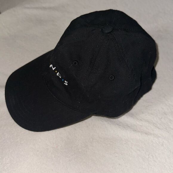 FRIENDS Black White Red Blue Yellow Unisex Embroidered Baseball Cap - Picture 2 of 9